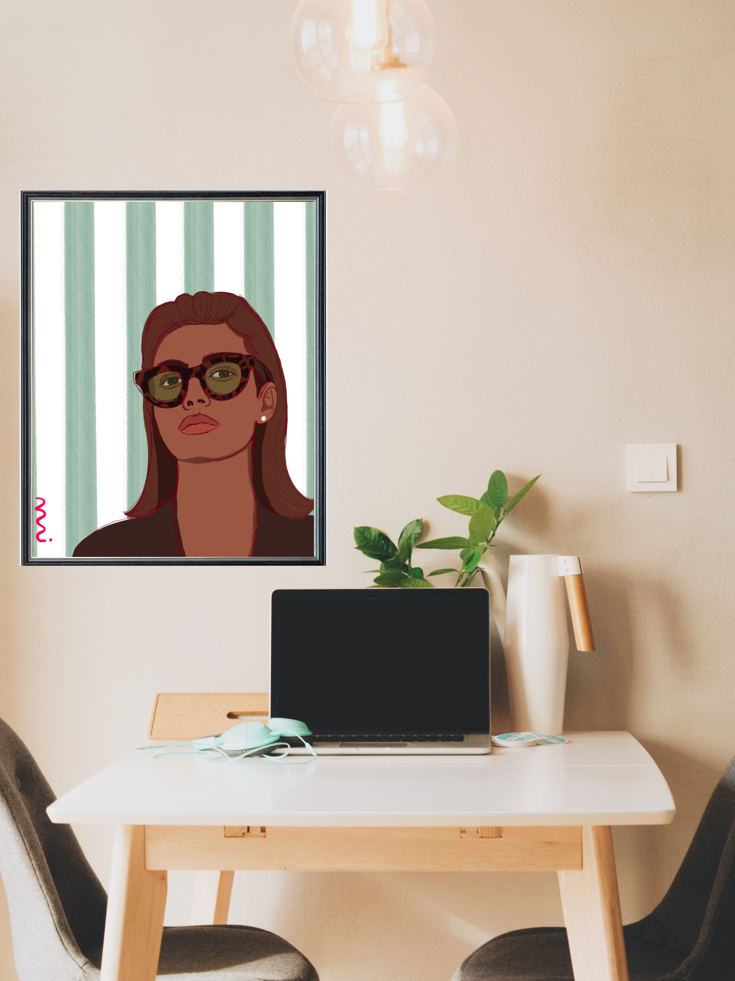 Iconic - Stripes Print